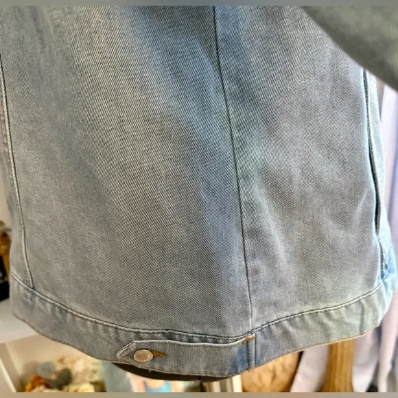 SWEETHEART LA 2X FRINGED BUTTON UP DENIM JACKET IN LIGHT WASH Cowgirl 90’s - Picture 4 of 13